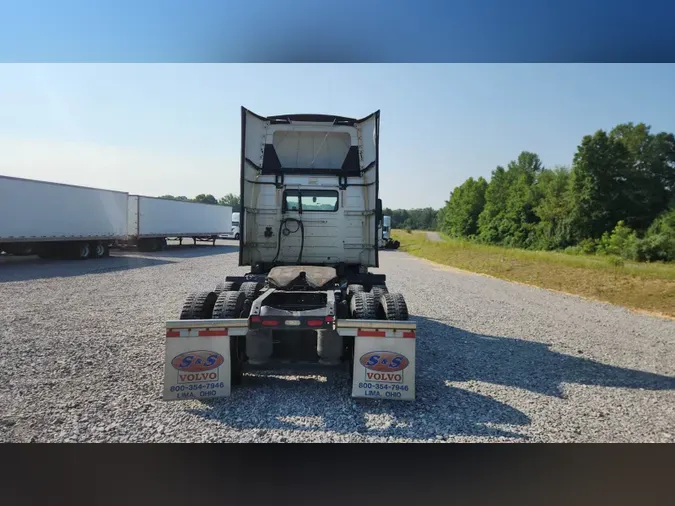 2018 Volvo VNL300