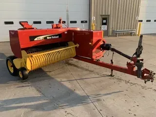 2010 New Holland 575