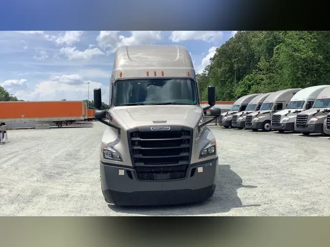 2021 Freightliner Cascadia