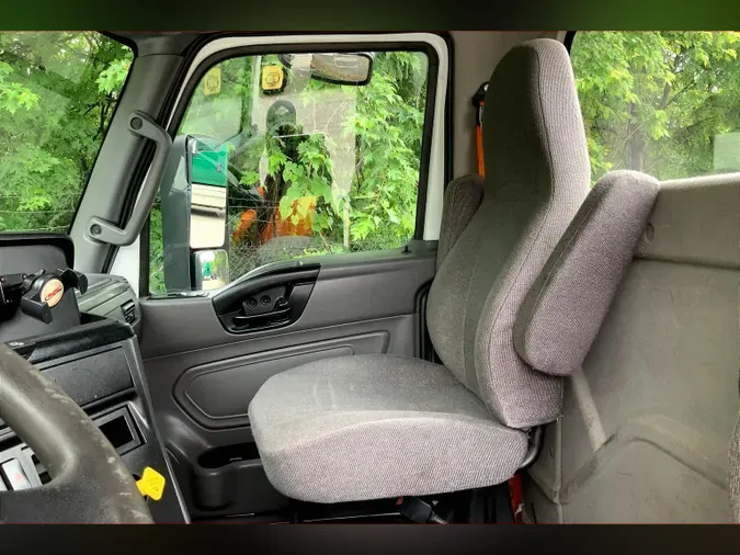 2018 INT LT625 6x4