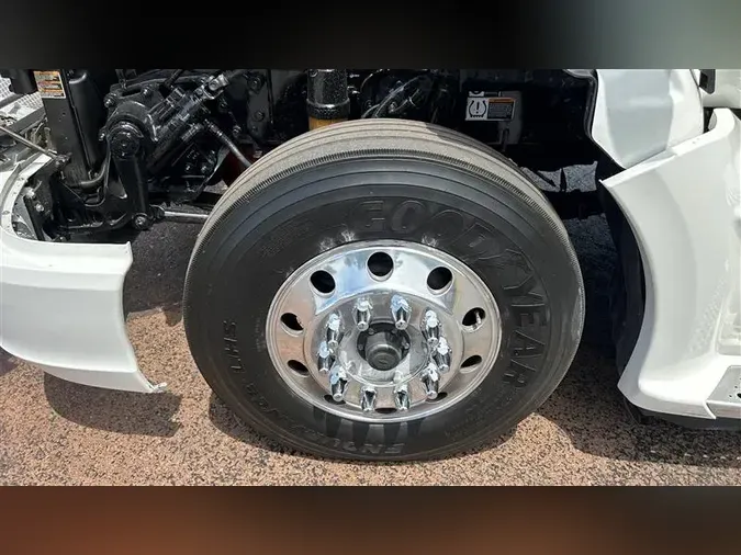 2021 KENWORTH T680