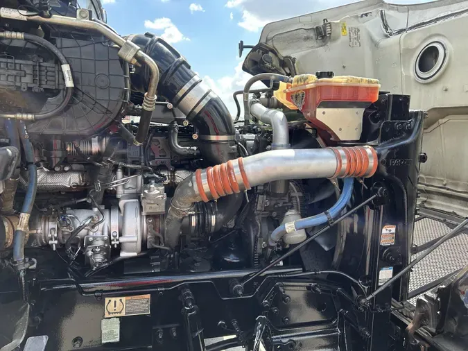 2020 Peterbilt 567
