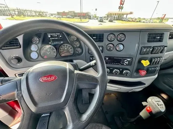 2020 Peterbilt 579
