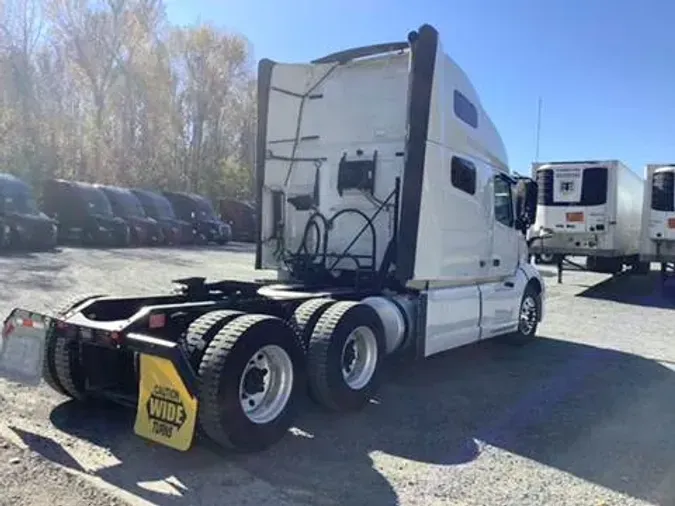 2023 Volvo VNL760