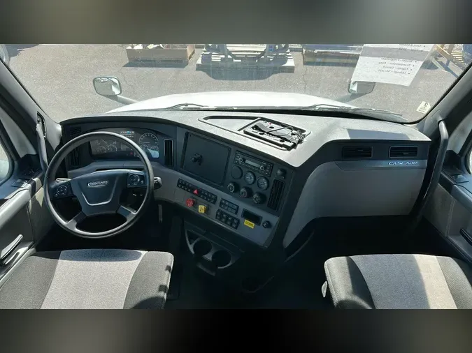 2019 Freightliner Cascadia