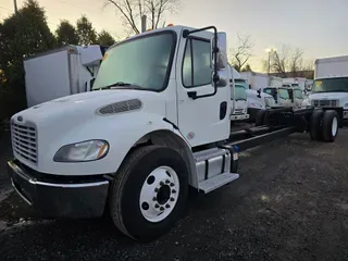 2017 FREIGHTLINER/MERCEDES M2 106