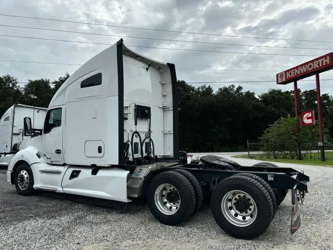 2021 Kenworth T680