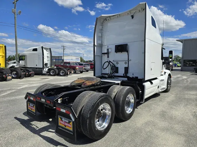 2022 Peterbilt 579