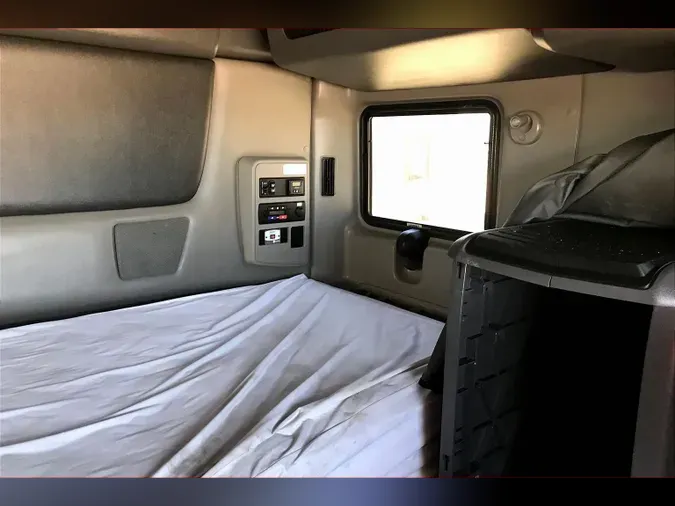 2023 INT LT625 6X4