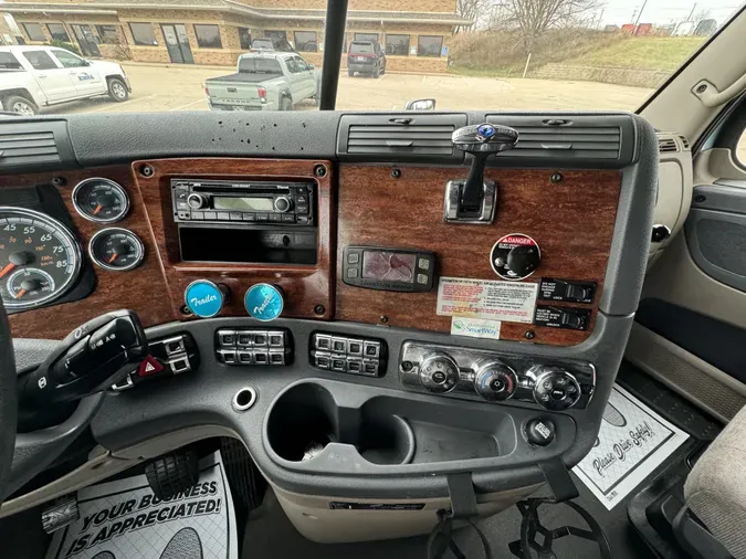 2016 FREIGHTLINER CASCADIA