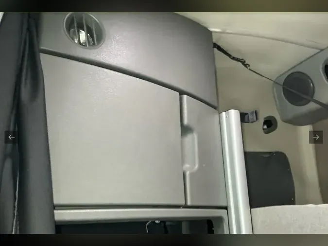 2024 VOLVO VNL64T860