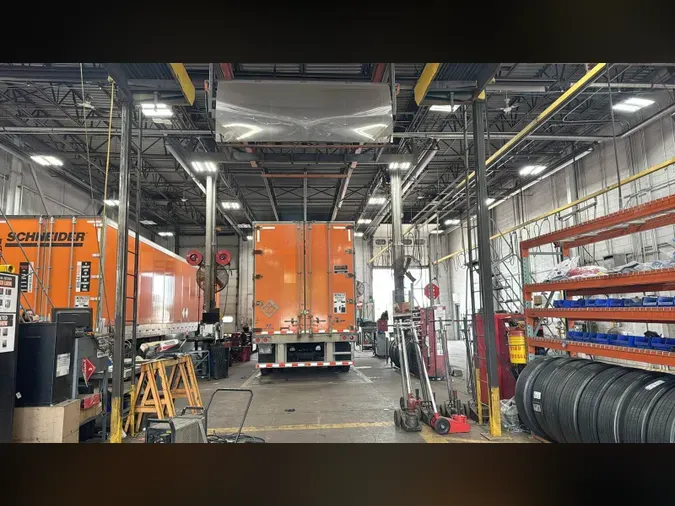 2014 Hyundai VC2530152-JS