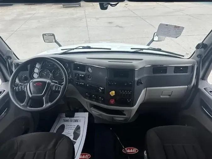 2021 Peterbilt 579