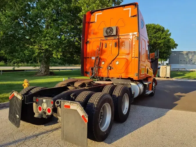 2019 FREIGHTLINER NEW CASCADIA PX12664
