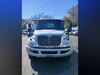 2020 NAVISTAR INTERNATIONAL MV607 (4X2)