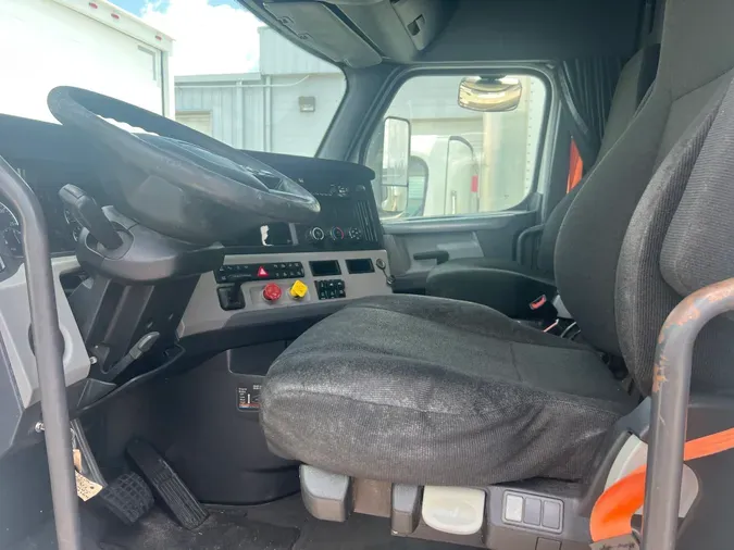 2019 FREIGHTLINER/MERCEDES NEW CASCADIA PX12664