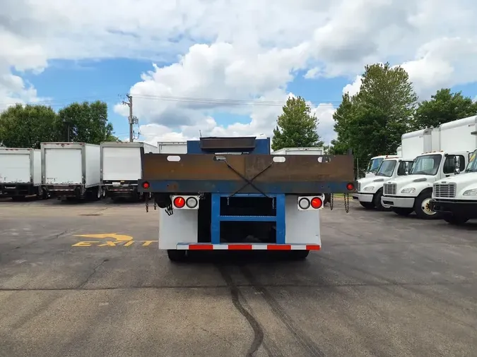 2018 FREIGHTLINER M2 106
