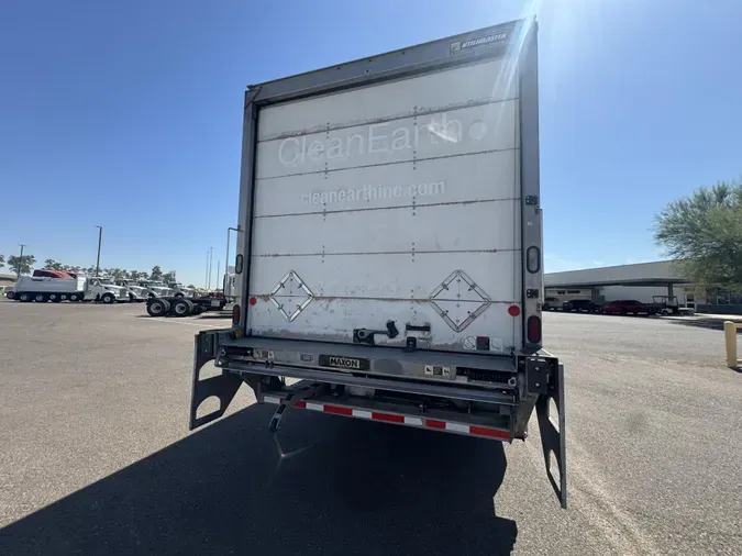 2020 Peterbilt 337