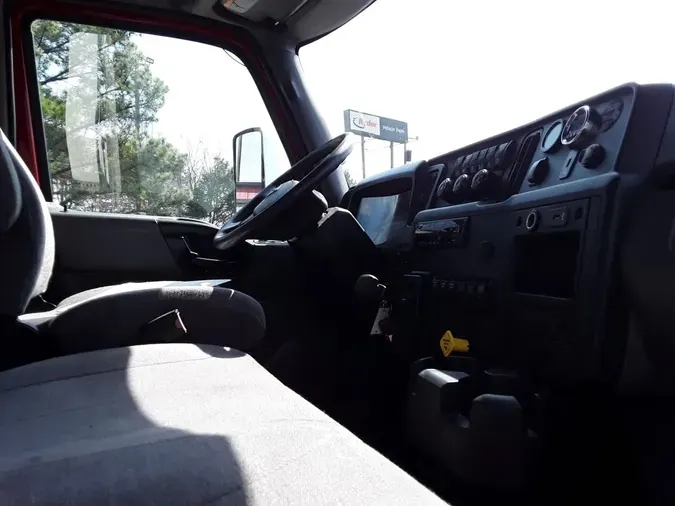 2020 NAVISTAR INTERNATIONAL MV607 (4X2)