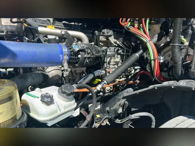 2022 Freightliner Cascadia 126