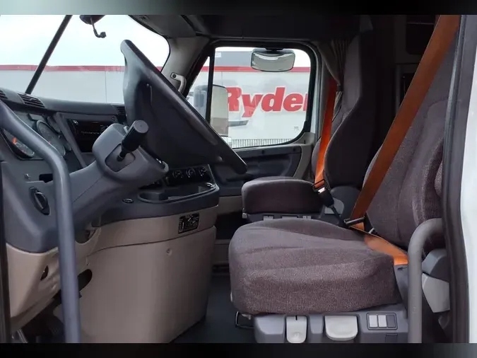 2020 FREIGHTLINER/MERCEDES CASCADIA 125