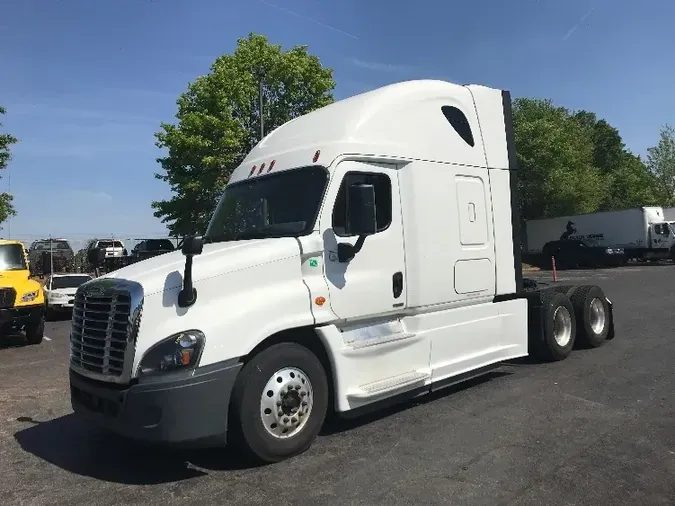 2018 Freightliner X12564ST590a2f6c2002e45813360d901465882e