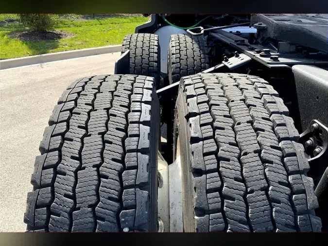 2020 INT LT625 6x4