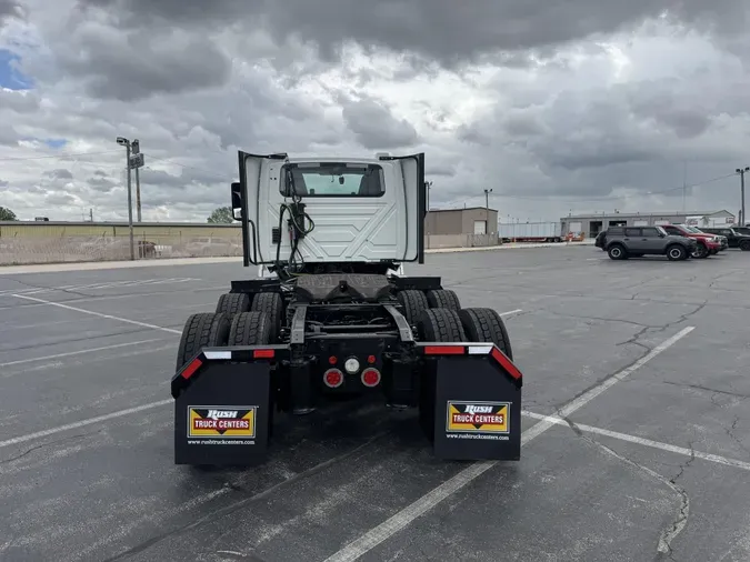 2020 International LT625