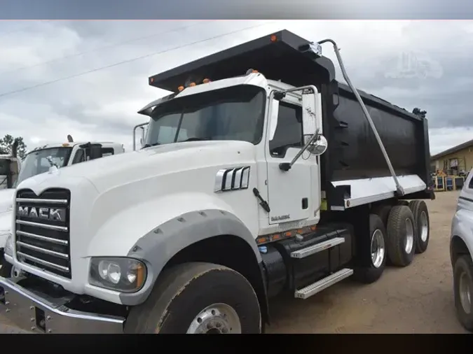 2013 MACK GRANITE GU713592520beb402b753c4be0aba86407840