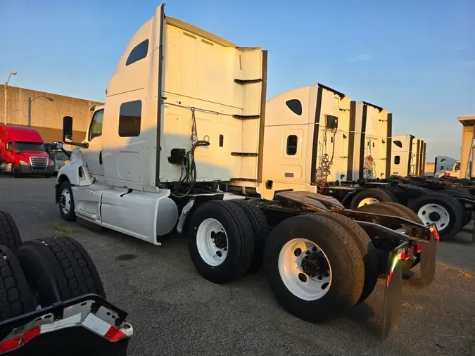 2020 NAVISTAR INTERNATIONAL LT625 SLPR CAB
