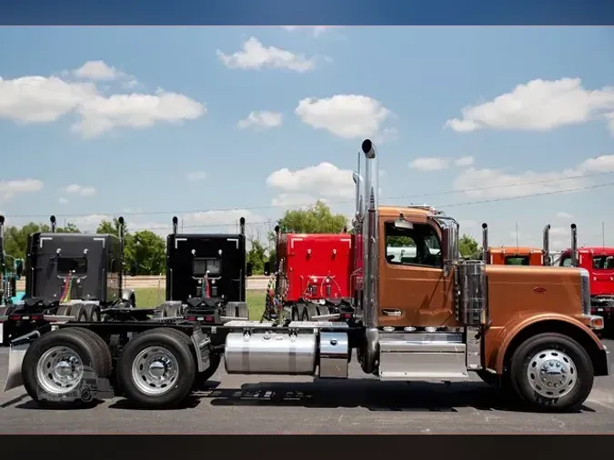 2026 PETERBILT 589