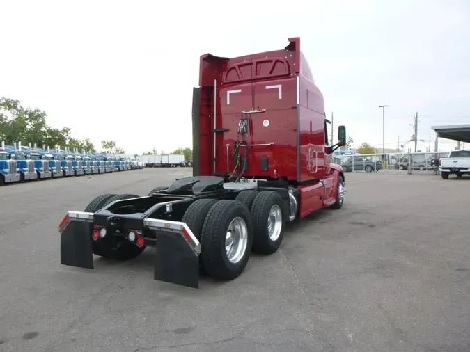 2022 Peterbilt 579