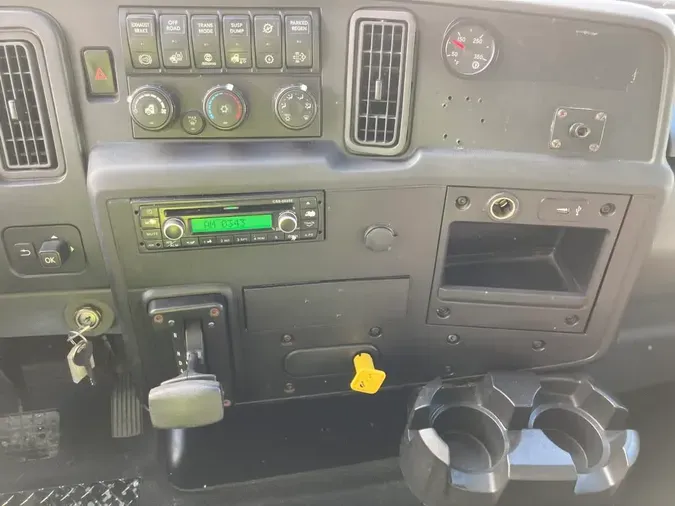 2020 NAVISTAR INTERNATIONAL MV607 (4X2)592a4dc3b87990203207badee9748589