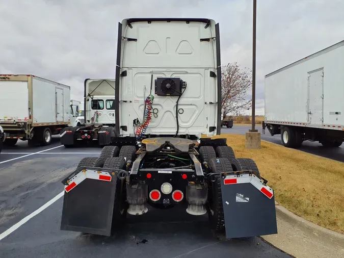 2019 FREIGHTLINER/MERCEDES CASCADIA 125