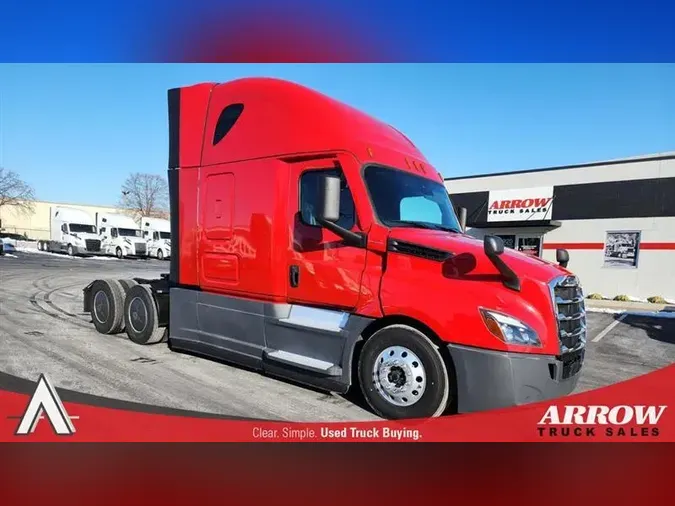 2021 FREIGHTLINER CA126