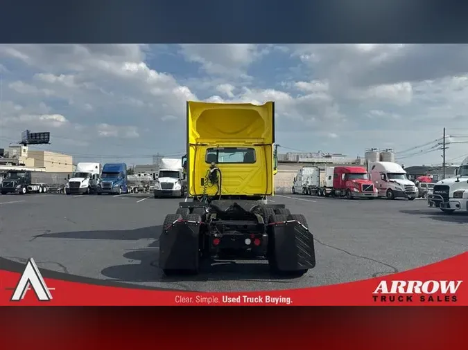 2019 INTERNATIONAL RH613