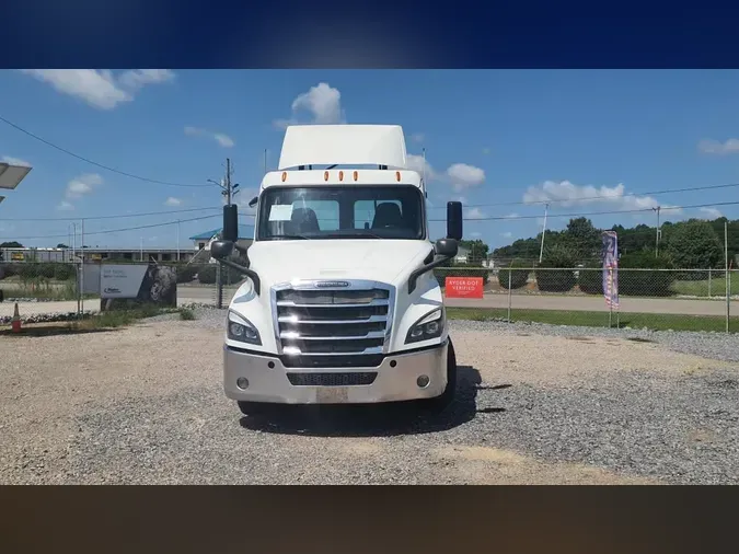 2019 FREIGHTLINER/MERCEDES NEW CASCADIA 116