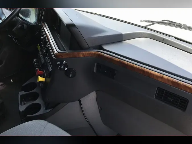2020 INT LT625 6x4