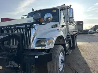 2004 INTERNATIONAL WORKSTAR 7500