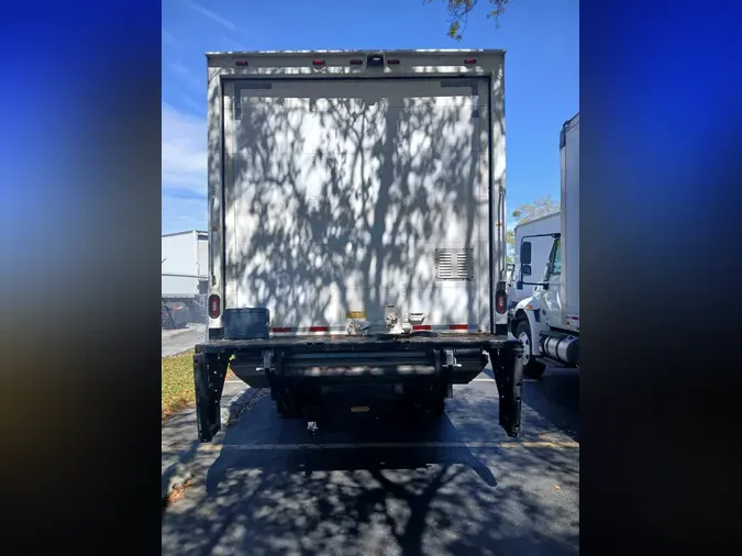 2019 NAVISTAR INTERNATIONAL 4300