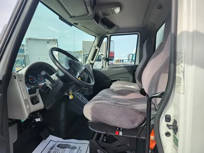 2018 INTERNATIONAL Durastar 4300