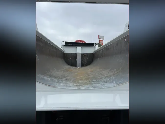 2019 Freightliner Cascadia