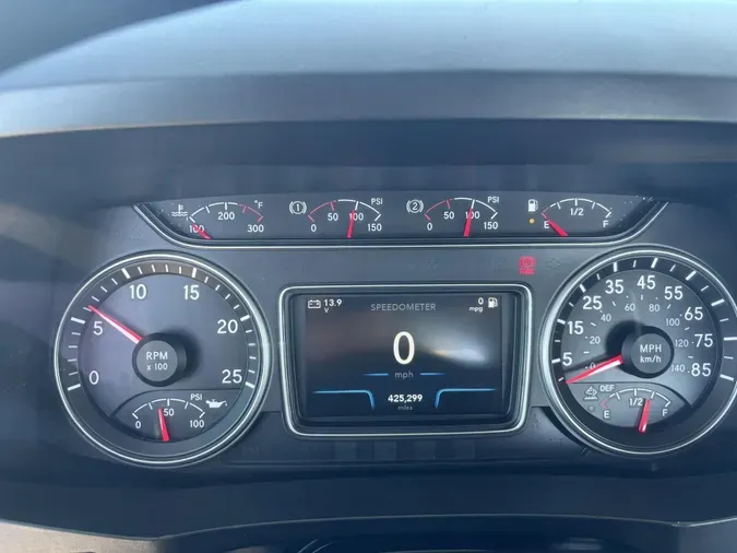 2018 International LT625