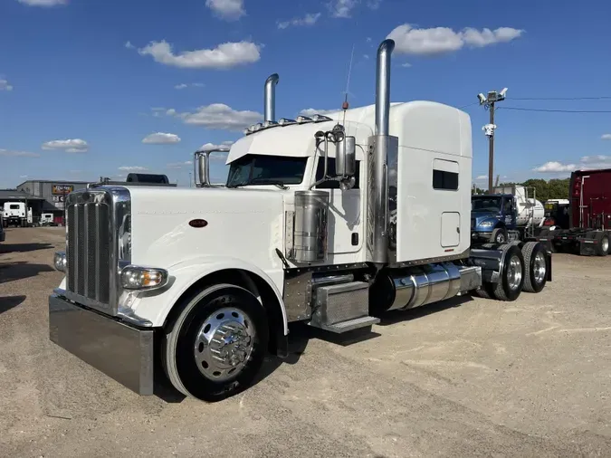 2020 Peterbilt 389