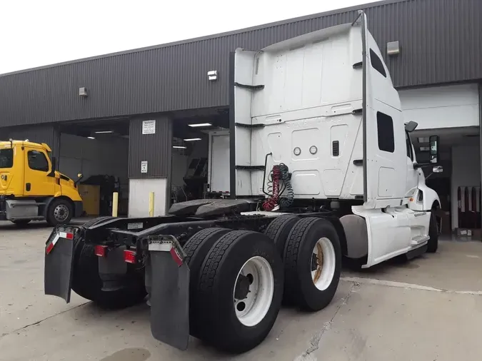 2020 NAVISTAR INTERNATIONAL LT625 SLPR CAB