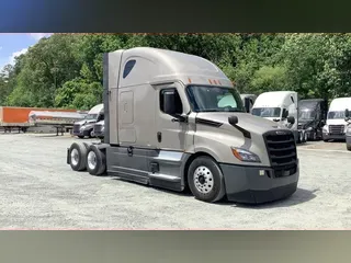 2021 Freightliner Cascadia