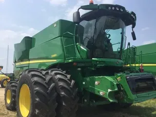 2017 John Deere S680