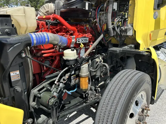 2021 Peterbilt 579