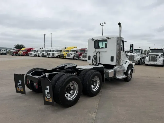 2023 Peterbilt 567