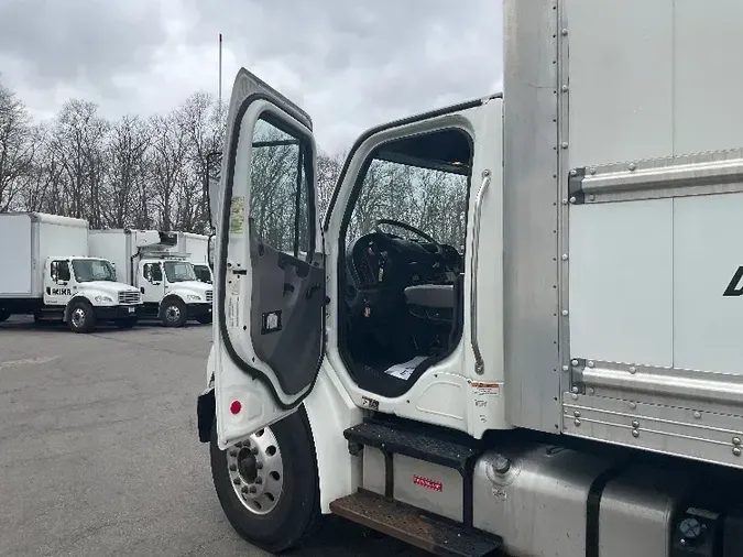 2018 Freightliner M2